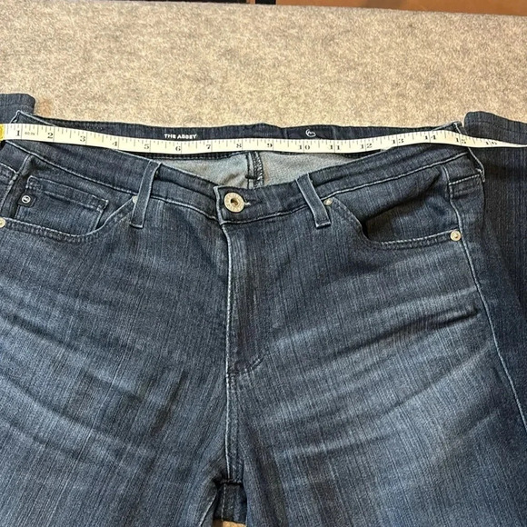 AG Jeans, The Abbey Mid Rise Super Skinny. Size 29R,  Dark Wash. - Picture 8 of 13